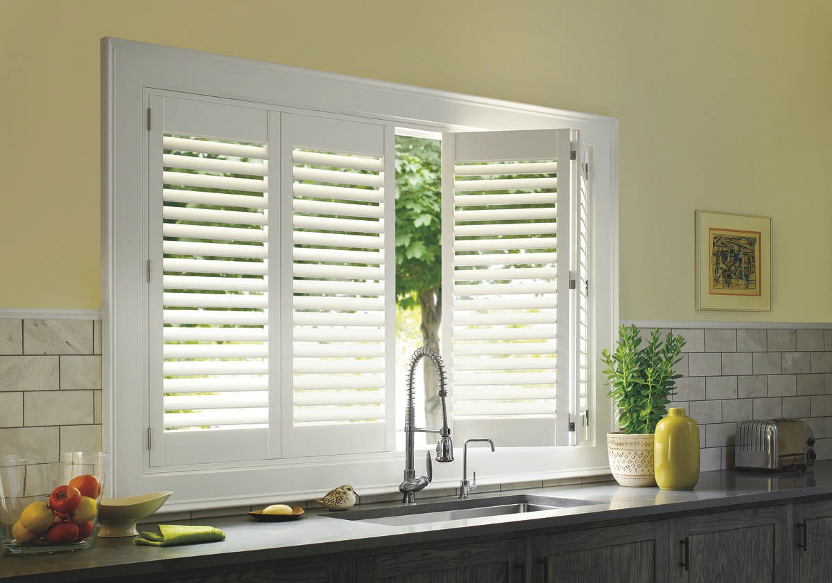 Custom Kitchen Window Coverings for Homes near Seattle, Washington (WA) including Pirouette Window Shadings